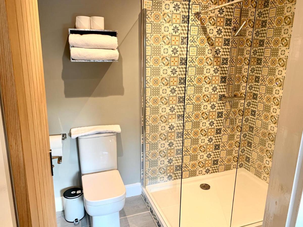 Old Fleece Apartments ストラウド エクステリア 写真