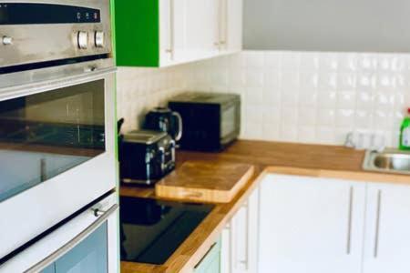 Old Fleece Apartments ストラウド エクステリア 写真